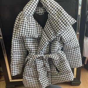 Beacon Black and White Puffer Jacket with Houndstooth Pattern